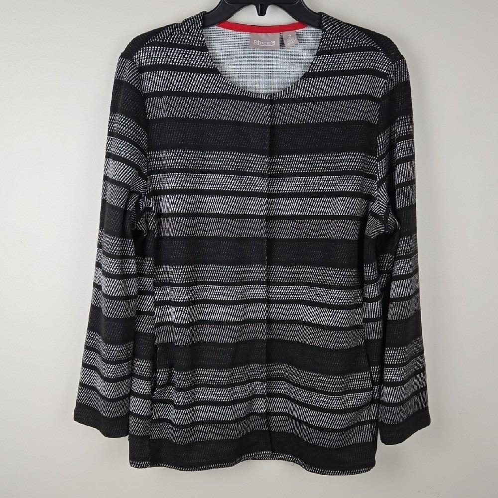 Chicos Black White Striped Snap Front Cardigan Jacket Size 2 Large Pockets Stre